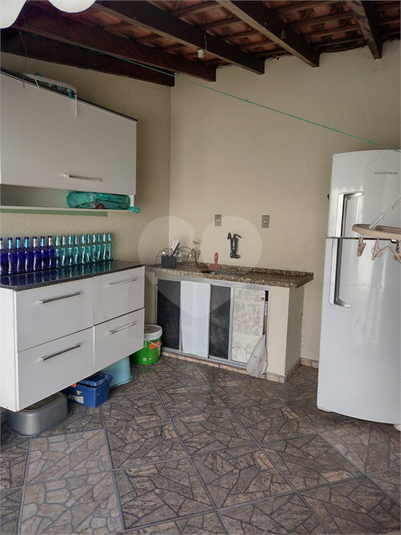Foto REO1088518