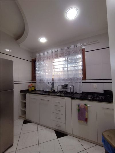 Foto REO1088518