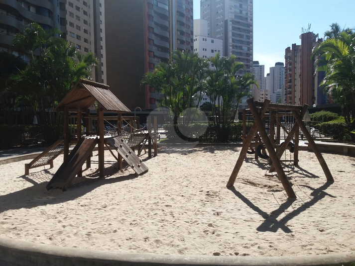 Foto REO1088526