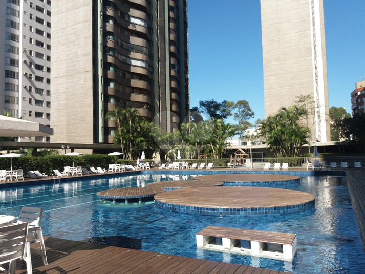 Foto REO1088526