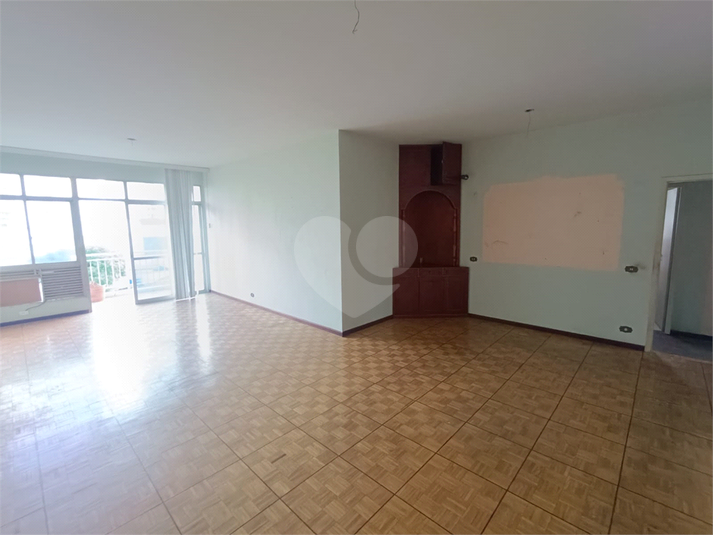 Foto REO1088537