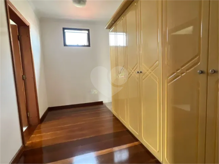 Foto REO1088555