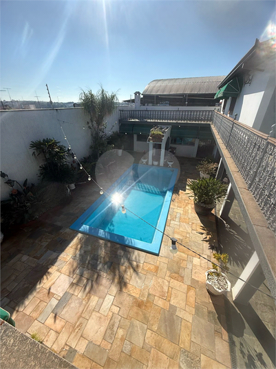 Foto REO1088566