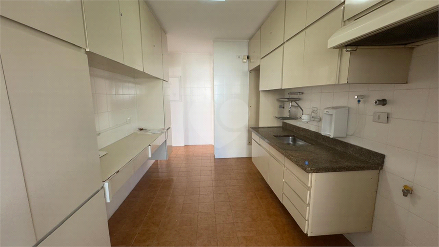 Foto REO1088567