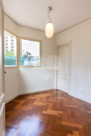 Foto REO1088598