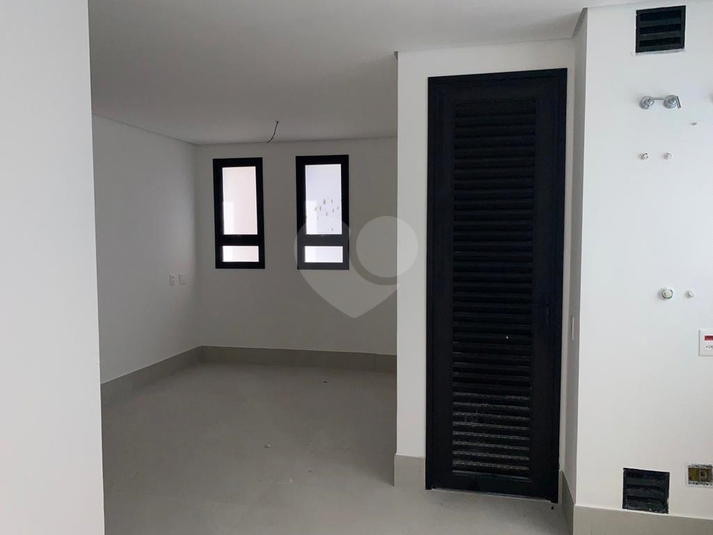 Foto REO1088635