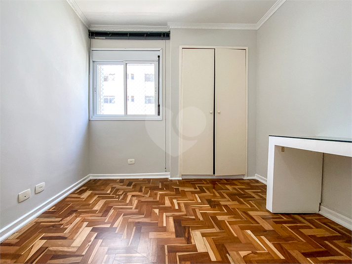 Foto REO1088668