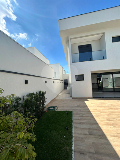 Foto REO1088682
