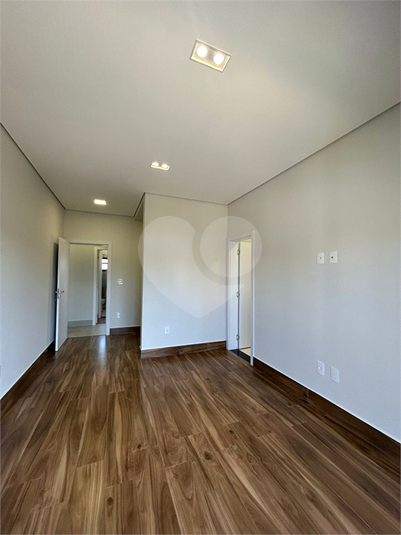 Foto REO1088682