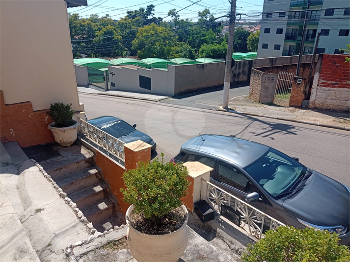 Foto REO1088725