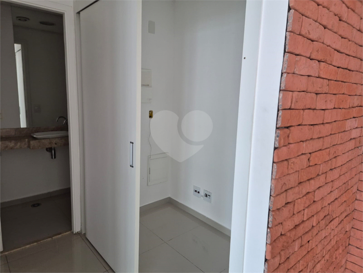 Foto REO1088757