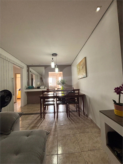 Foto REO1088770