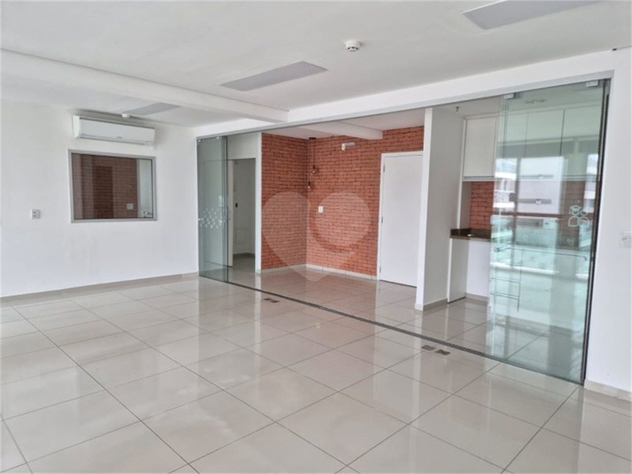 Foto REO1088771