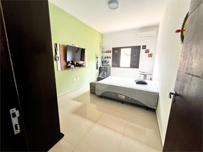 Foto REO1088775