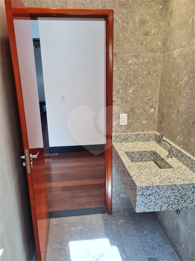 Foto REO1088791