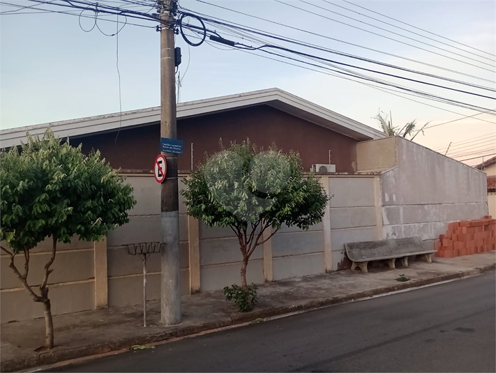 Foto REO1088797