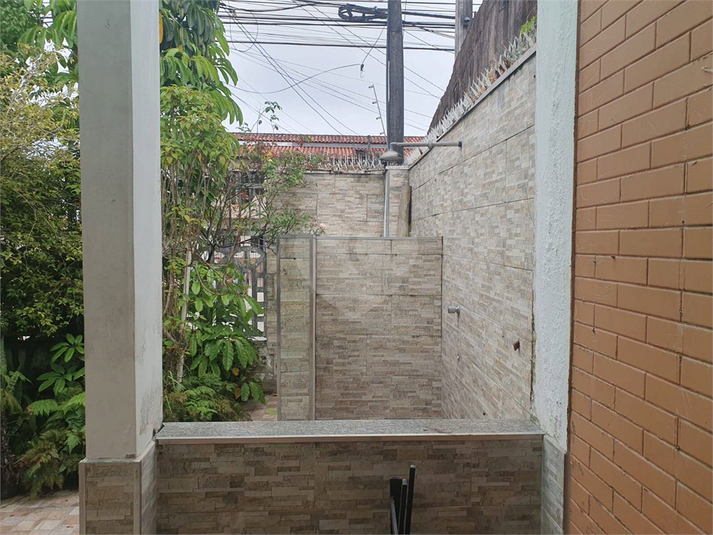 Foto REO1088810