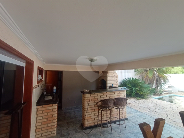 Foto REO1088860