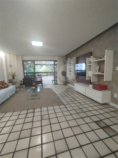 Foto REO1088896