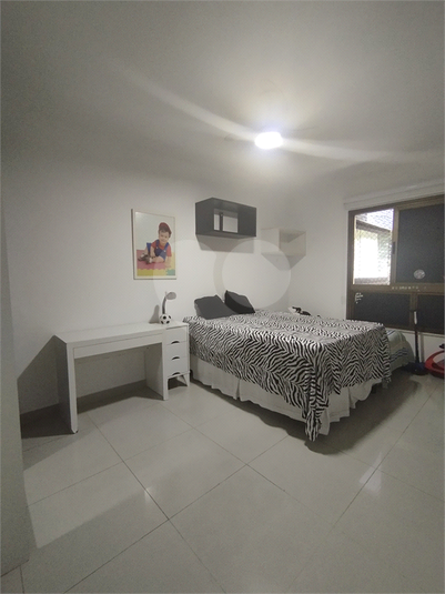 Foto REO1088896