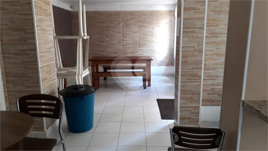 Foto REO1088900