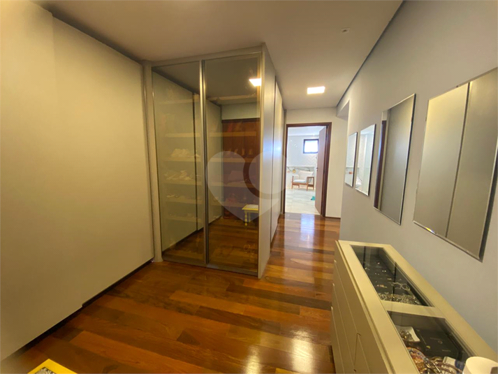 Foto REO1088932