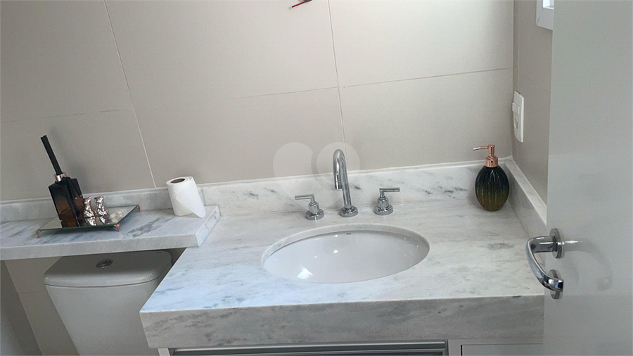 Foto REO1088937