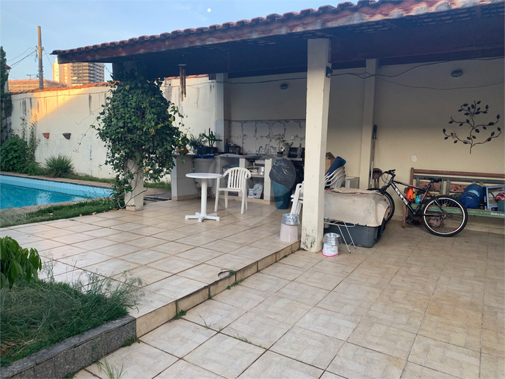 Foto REO1088948