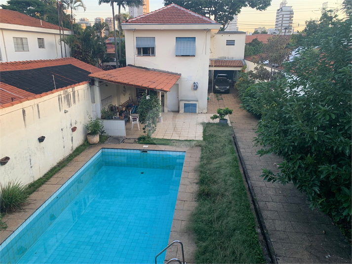 Foto REO1088948