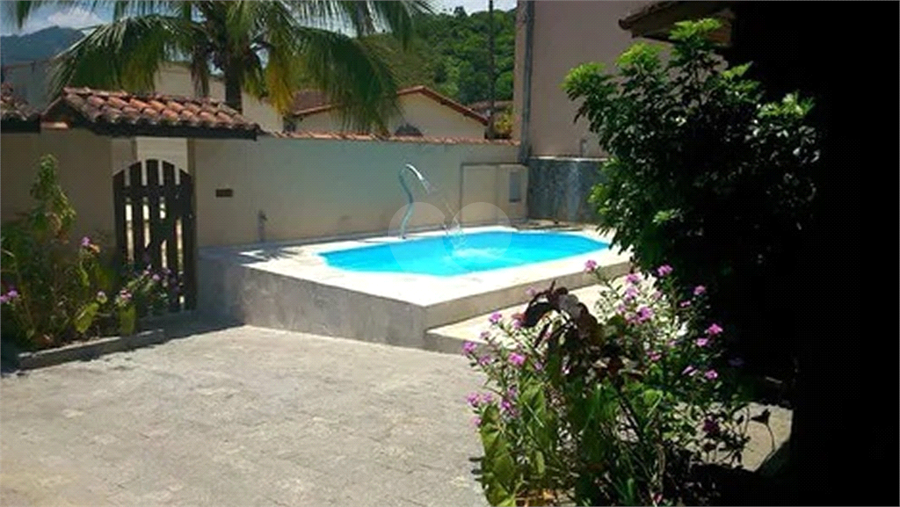Foto REO1088979