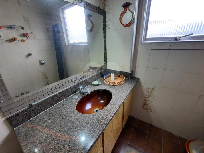 Foto REO1089017