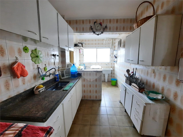 Foto REO1089017