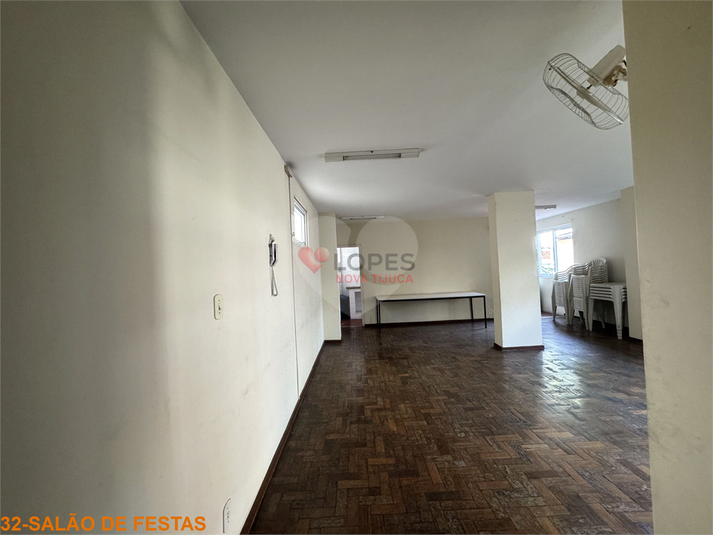 Foto REO1089043