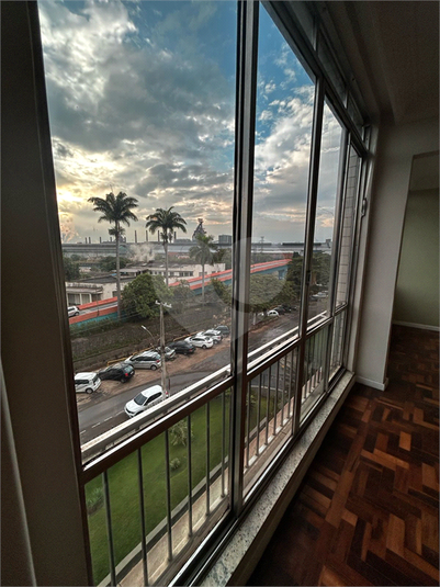Foto REO1089049