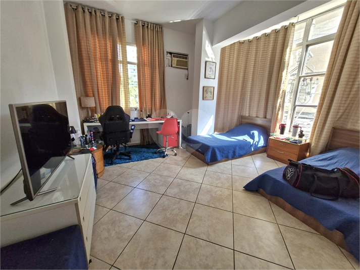 Foto REO1089130