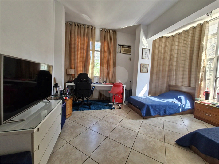 Foto REO1089130