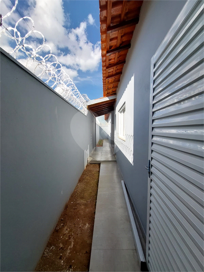 Foto REO1089147