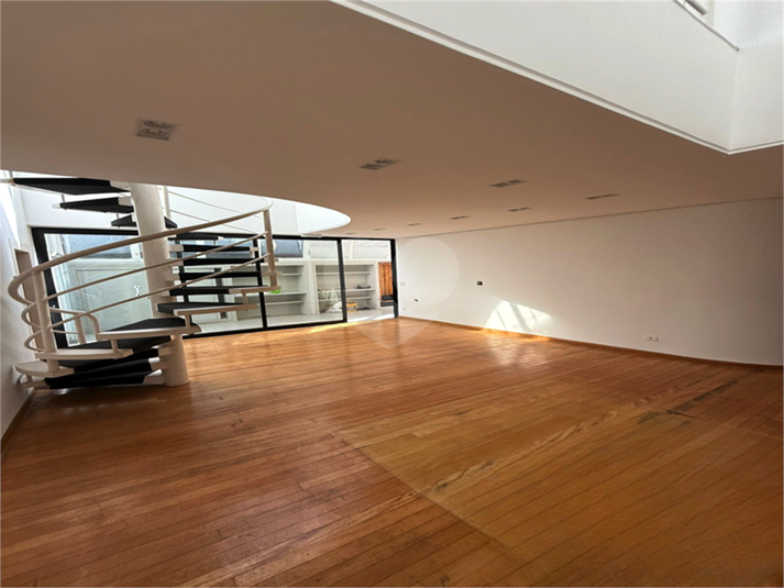 Foto REO1089164
