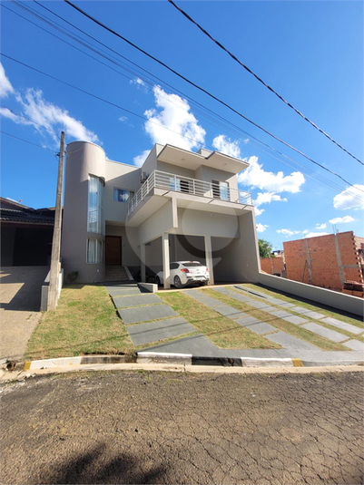 Foto REO1089165