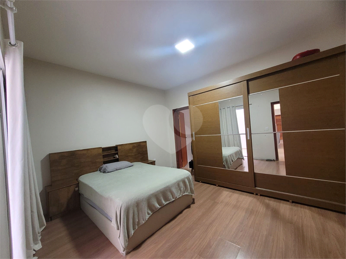 Foto REO1089165