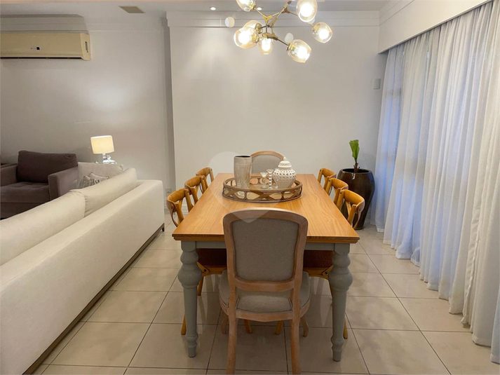 Foto REO1089171