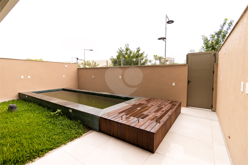 Foto REO1089174