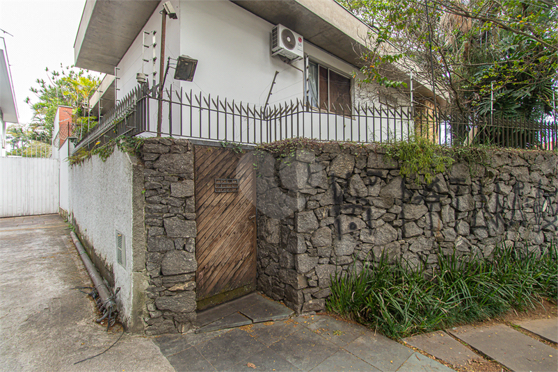 Foto REO1089175