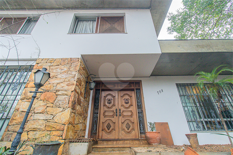 Foto REO1089175