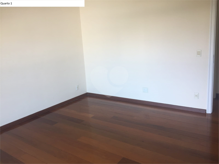 Foto REO1089188