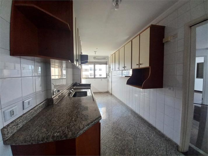 Foto REO1089210