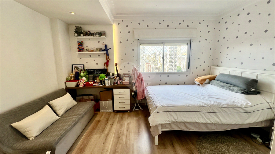 Foto REO1089215