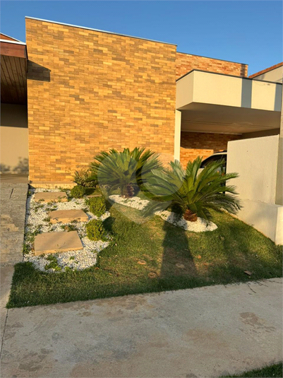 Foto REO1089288