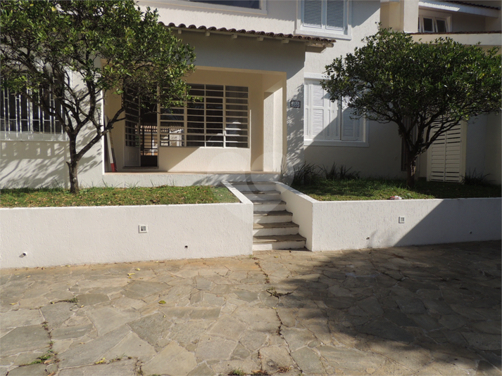 Foto REO10893
