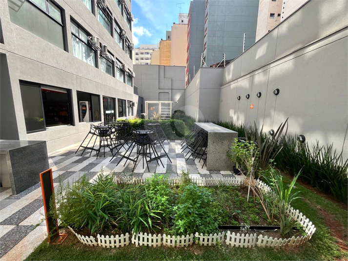 Foto REO1089300